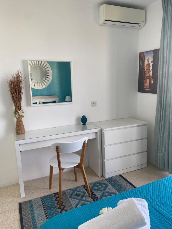St Paul'S Bay Central Apartment In Qawra St. Paul's Bay Bagian luar foto