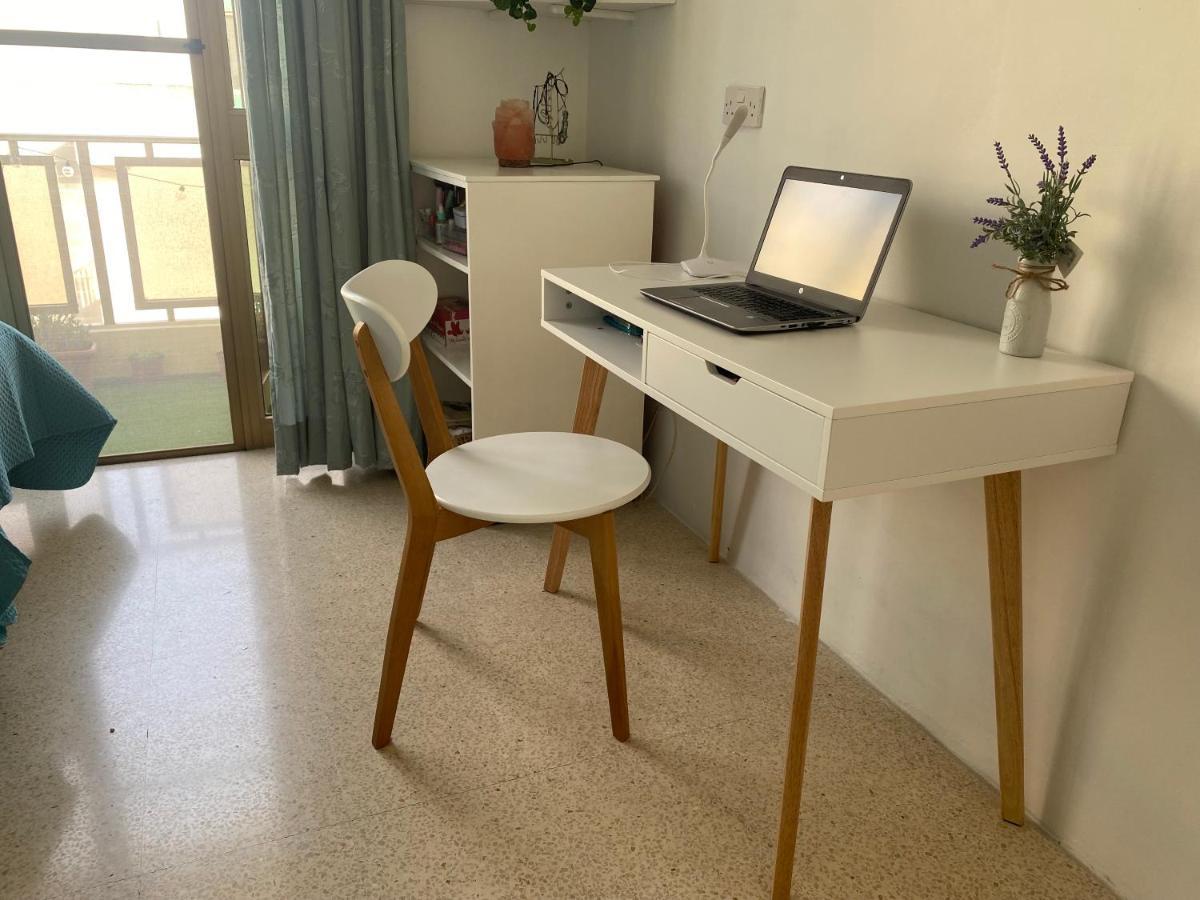 St Paul'S Bay Central Apartment In Qawra St. Paul's Bay Bagian luar foto