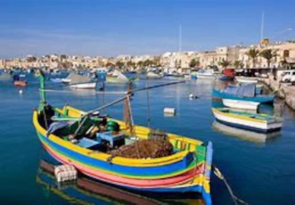 St Paul'S Bay Central Apartment In Qawra St. Paul's Bay Bagian luar foto