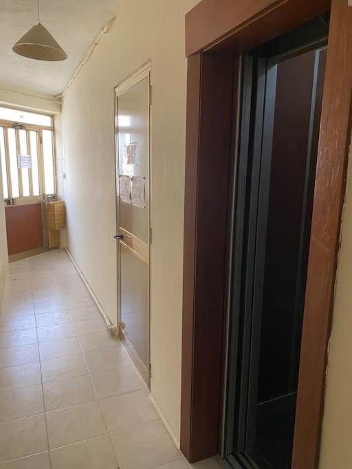 St Paul'S Bay Central Apartment In Qawra St. Paul's Bay Bagian luar foto