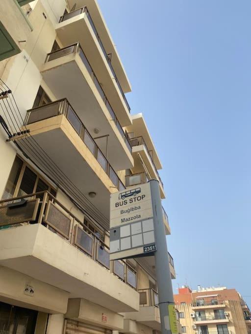St Paul'S Bay Central Apartment In Qawra St. Paul's Bay Bagian luar foto